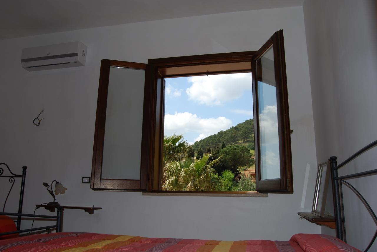 Bed and Breakfast In Sicilia Da Ciro Vita Exterior foto