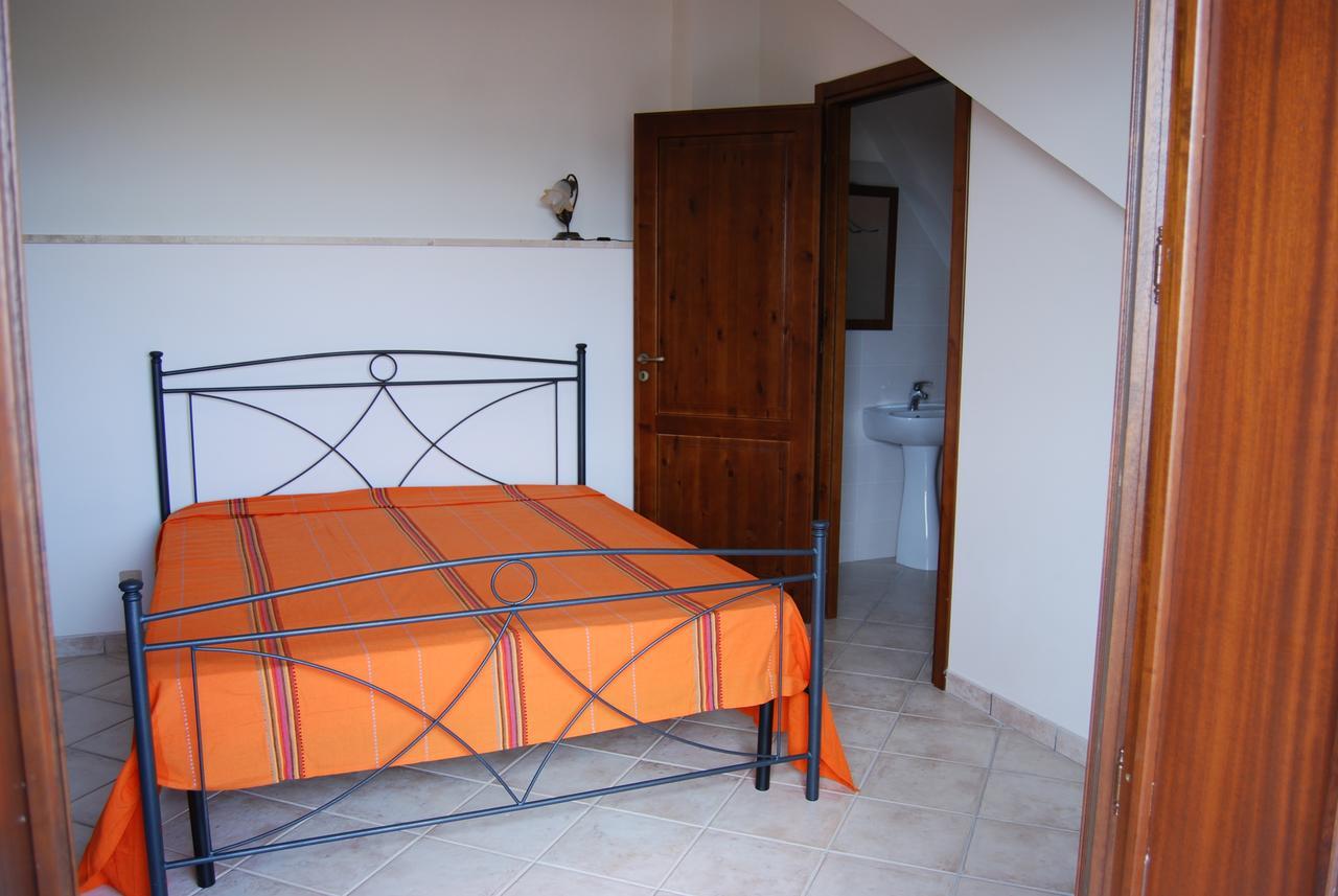 Bed and Breakfast In Sicilia Da Ciro Vita Exterior foto