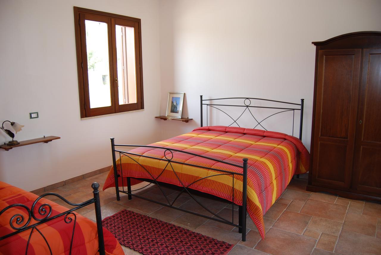 Bed and Breakfast In Sicilia Da Ciro Vita Exterior foto