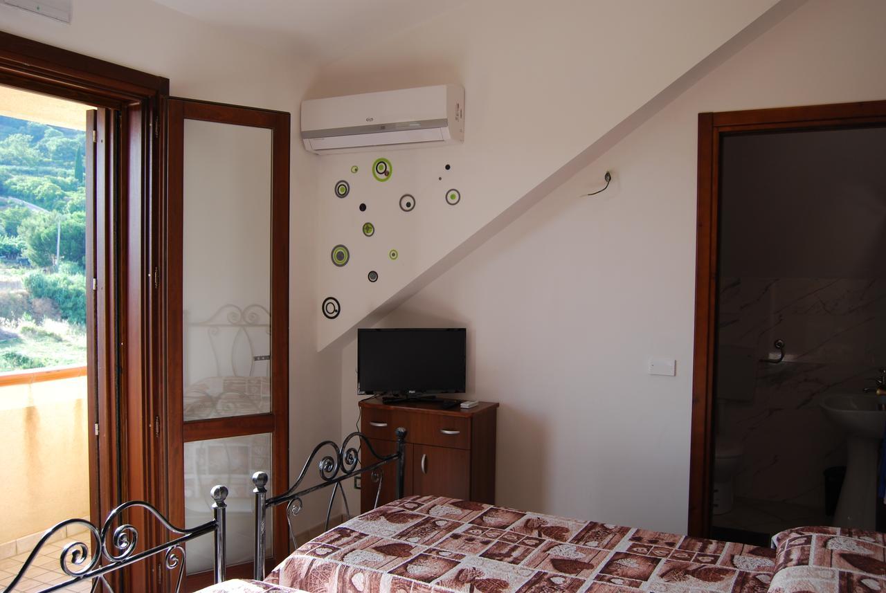 Bed and Breakfast In Sicilia Da Ciro Vita Exterior foto